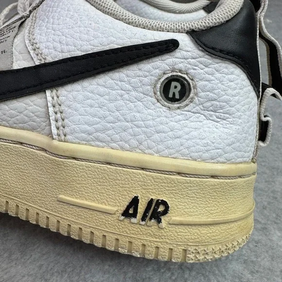Nike Air Force 1 LV8 Utility GS Shoes Youth Sz 5Y Overbranding White AR1708-100 - Picture 3 of 10